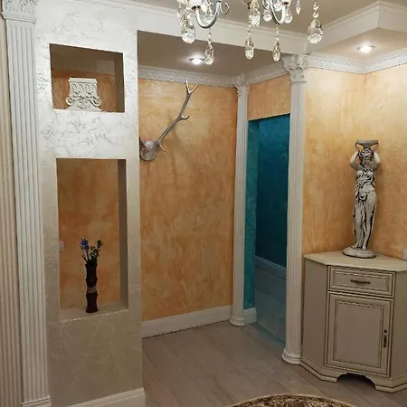 Apartment Antique Style Apartment. Квартира В Античном Стиле.