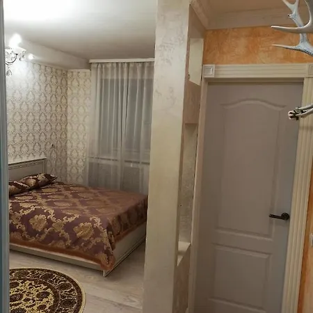 Antique Style Apartment. Квартира В Античном Стиле. Apartment